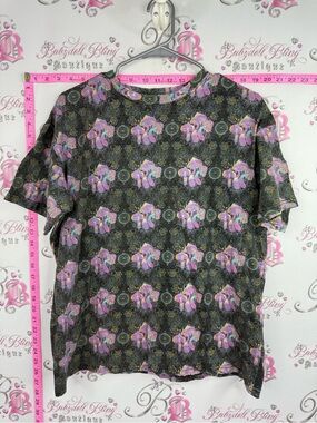 Super massive shirt mushroom Men's Black Short-Sleeve Tee with Pink Floral Motif